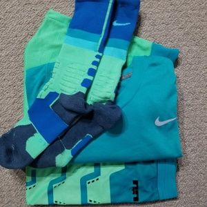 Nike LeBron DRI-FIT, XL Shirt, L Shorts, L Socks